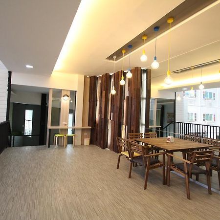 Preme Hostel Bangkok Eksteriør billede
