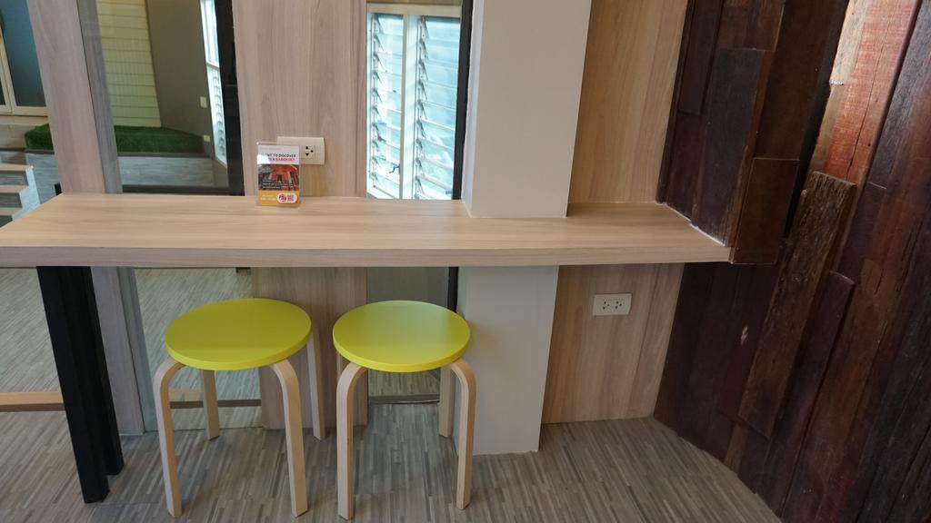Preme Hostel Bangkok Eksteriør billede