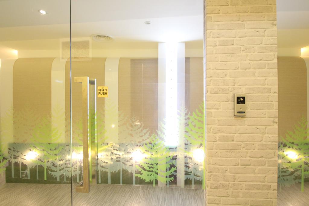 Preme Hostel Bangkok Eksteriør billede