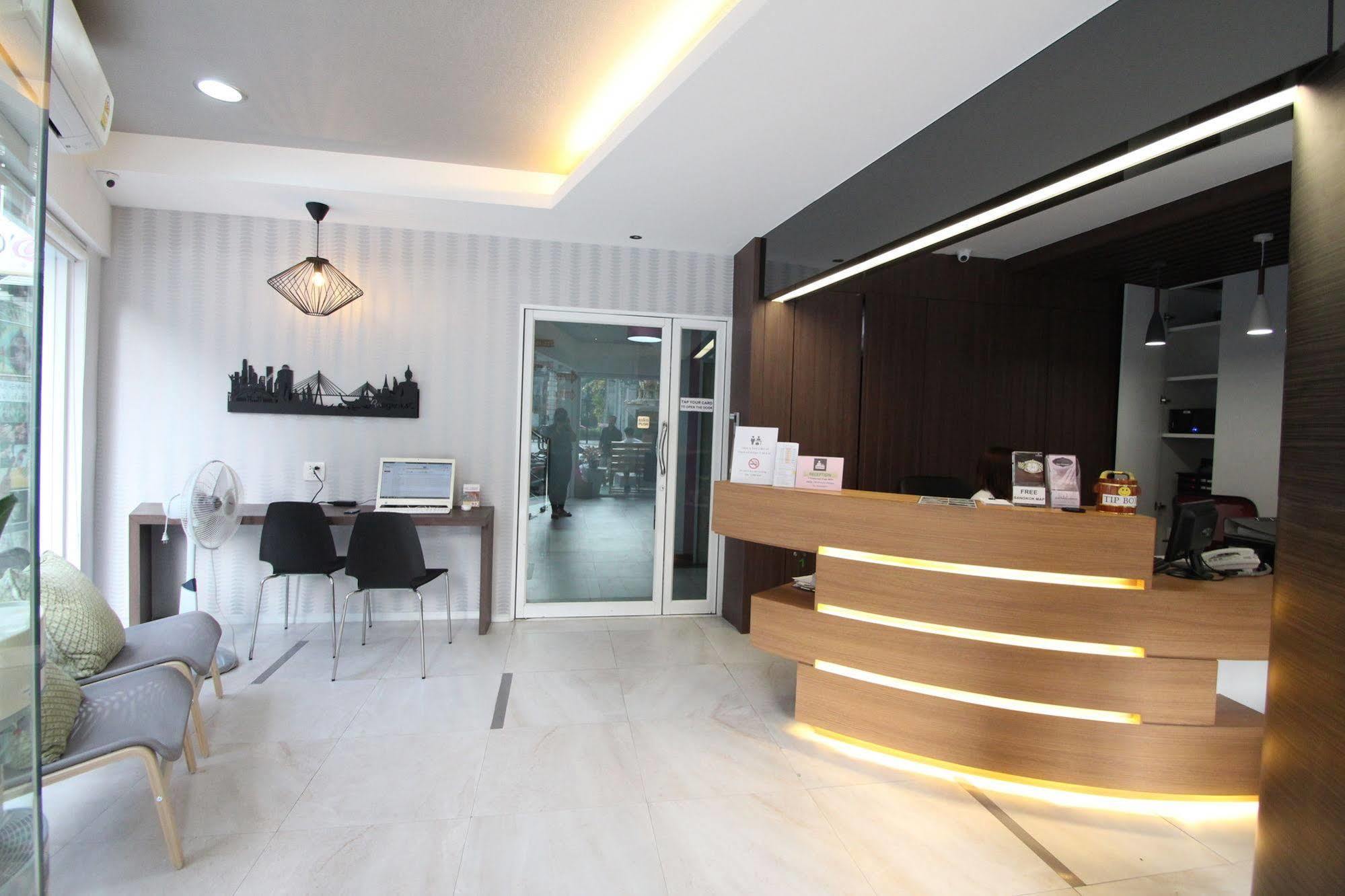 Preme Hostel Bangkok Eksteriør billede