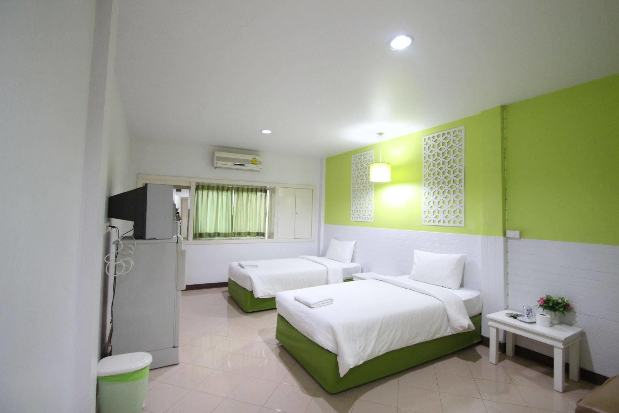 Preme Hostel Bangkok Eksteriør billede