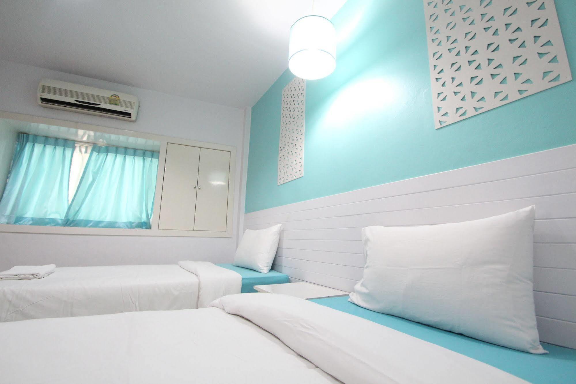 Preme Hostel Bangkok Eksteriør billede